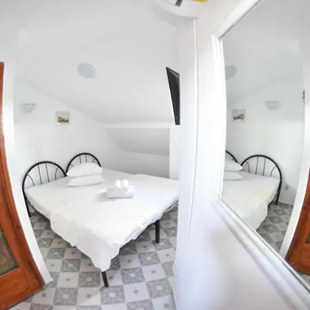 La Piovra Guest house Vama Veche
