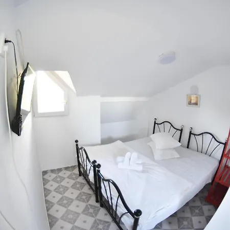 Guest house La Piovra *